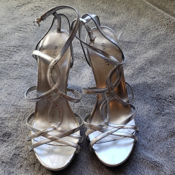 womens silver formal shoes